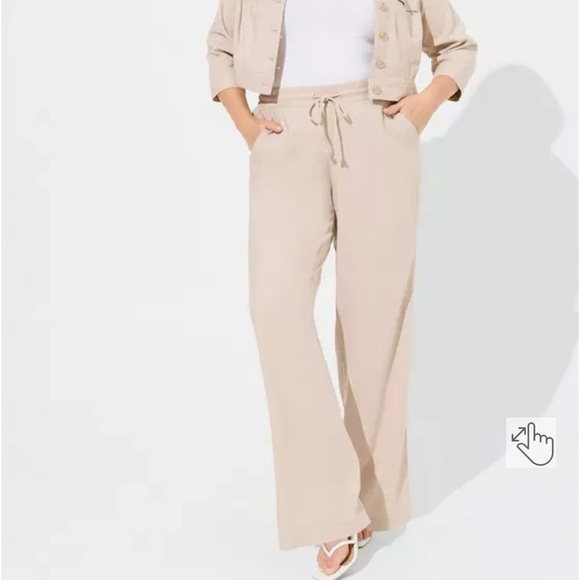 torrid Pants - Torrid Pull-On Wide Leg Stretch Linen High-Rise Pant NWT